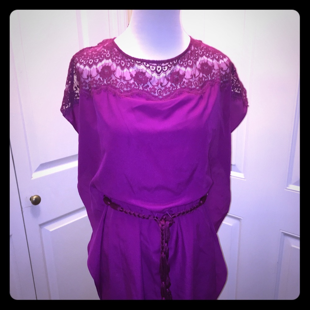 Jessica Simpson flutter sleeve dress